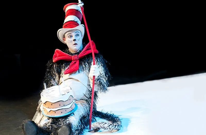 cat in the hat live on stage show for kids 