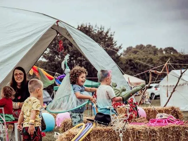 children playing at tribal hearts festival